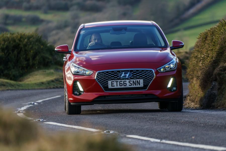 Hyundai i30 2017 года  (UK) (фото 27 из 40)